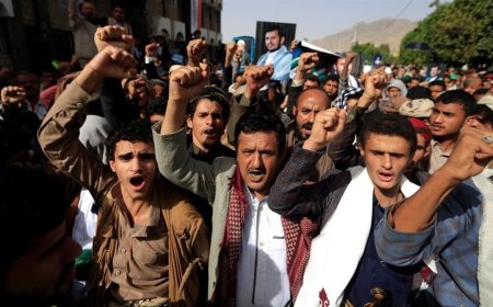وجه الحوثي المنافق في غزة .. في حصار تعز لا يغفل اليمنيون عن معايير الحوثيين المزدوجة