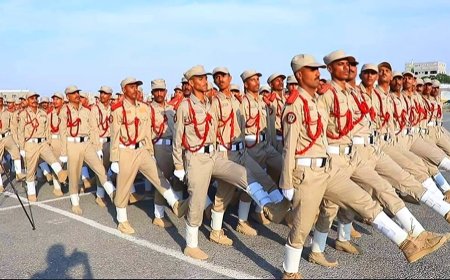 "الدفاع اليمنية" تعلن فتح باب القبول والتسجيل للالتحاق بالكلية الحربية في عدن