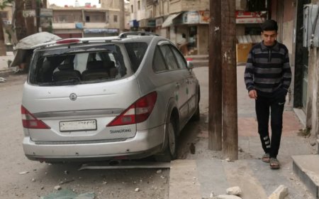 إسرائيل تقصف هدفًا قرب القصر الرئاسي بدمشق والرئاسة السورية تعتبره "تصعيد خطير"
