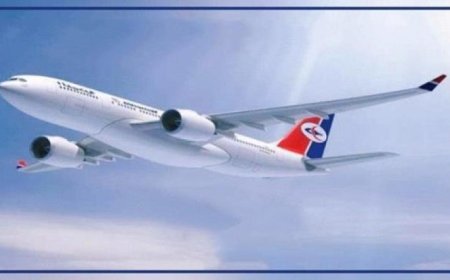 إجراء عاجل من طيران اليمنية بشأن الرحلات إلى مطار صنعاء عقب تدميره وإحراق عدد من الطائرات
