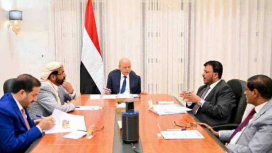 ‏*كواليس نقاشات مجلس القيادة الرئاسي بشأن تغيير رئيس الحكومة أحمد بن مبارك