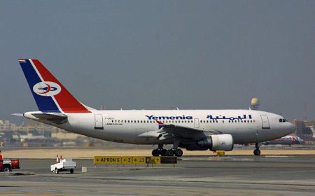 انكسار جناح اليمنية قبل إقلاعها بمطار عدن