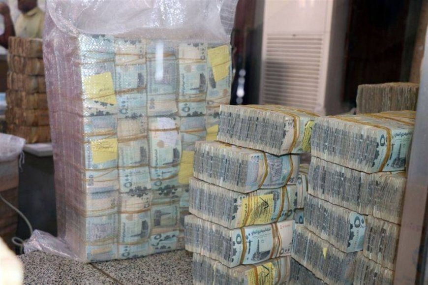 انهيار متسارع للريال اليمني أمام العملات الأجنبية في عدن