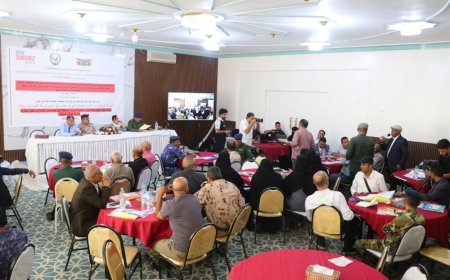 شرطة تعز تطلق المرحلة الثانية من خطة منع حمل السلاح وتؤكد ارتفاع مستوى ضبط الجرائم