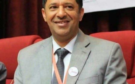 إب.. الحوثيون يفرجون عن طبيب القلب أحمد ياسين بعد قرابة شهر من اختطافه
