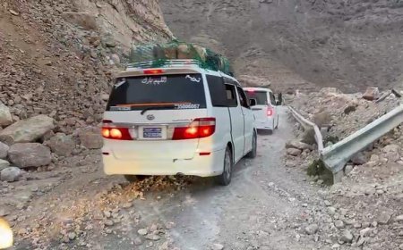 إعادة فتح طريق رئيسي في المهرة بعد انهيارات صخرية أدت لإغلاقه مؤقتاً