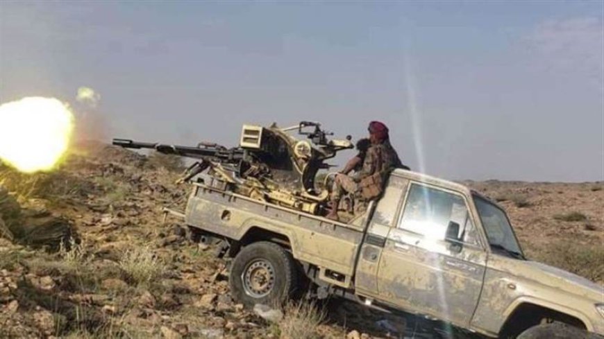الجيش اليمني يُحبط هجوماً حوثياً شرق تعز ويخوض مواجهات عنيفة في محيط المدينة